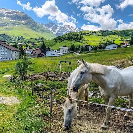 Mit Panoramablick In Bergwelt By Interhome Appartamento